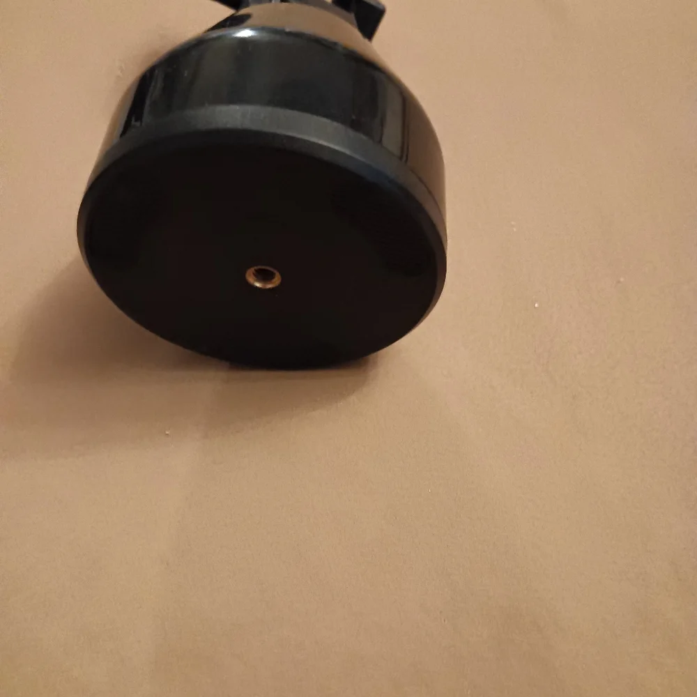 The smart personal cameraman 360° auto rotation